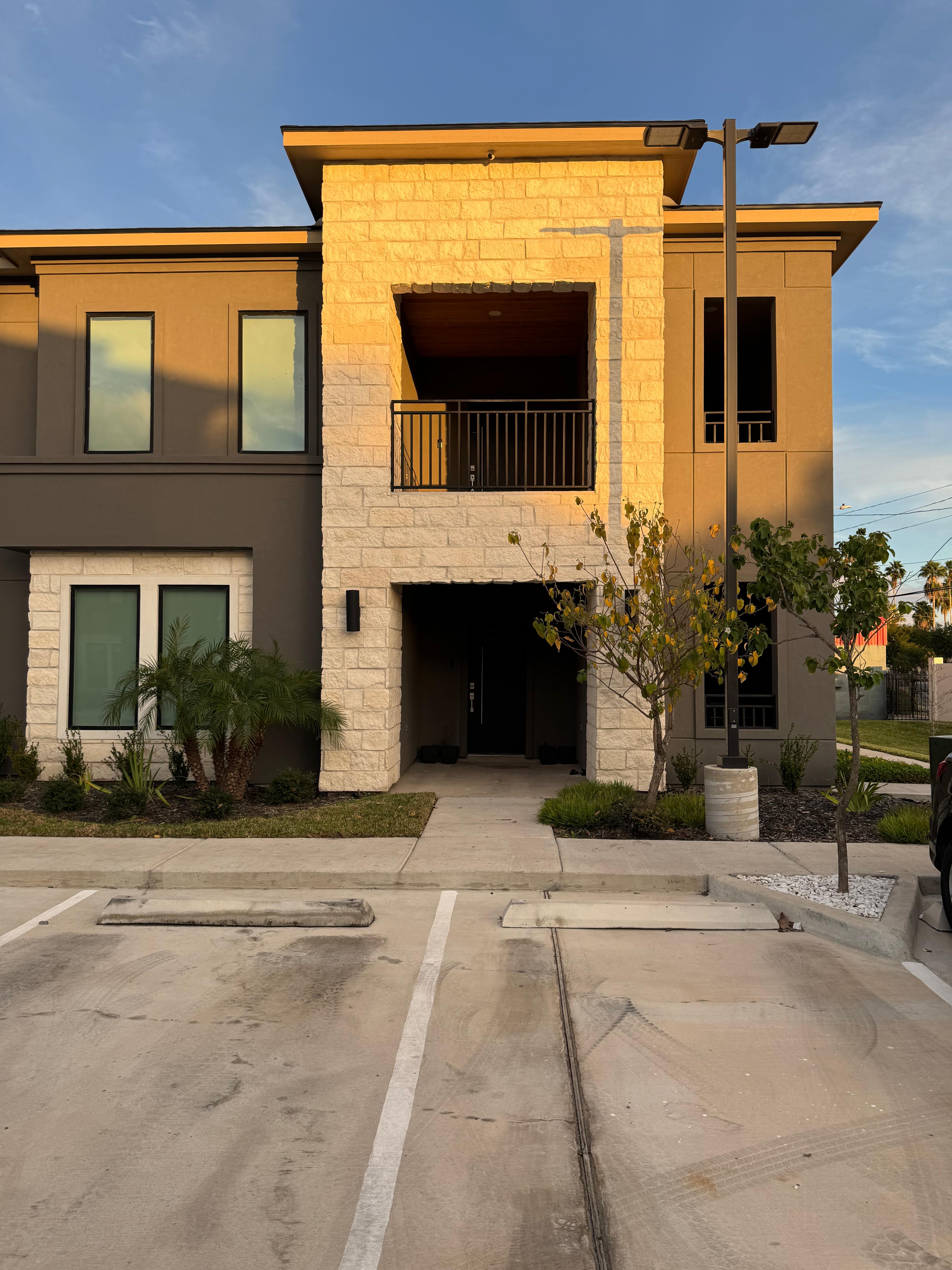 Modern Apartment Complex - Image 25